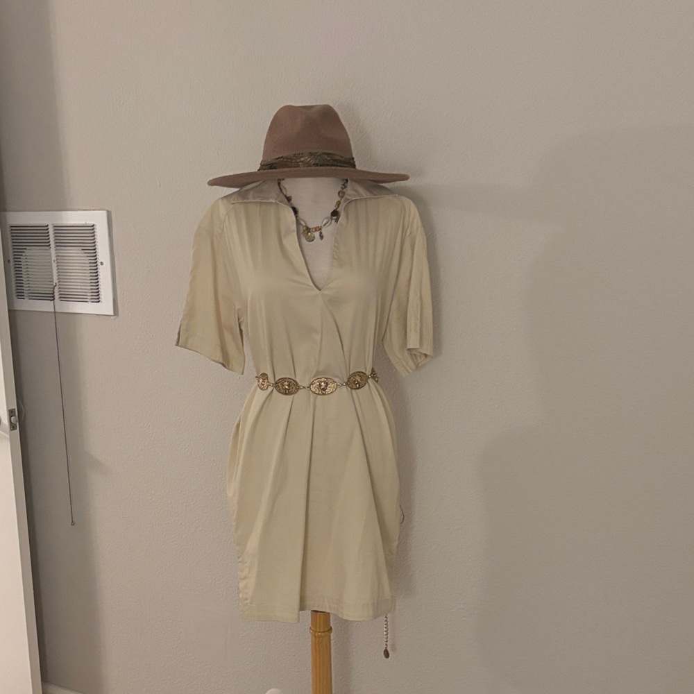 H&M Cream Apparel